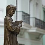 Escultura-Dante-Alighieri-9
