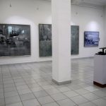 Exposición / Bronce, papel y lienzo