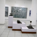 Exposición / Bronce, papel y lienzo